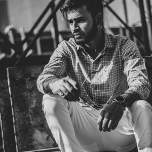 Meet your Posher, Nishad